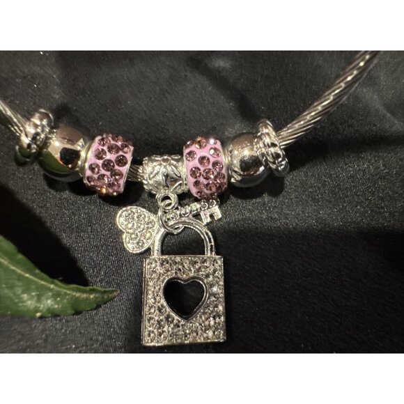 Mint Stainless Steel Heart PadLock Crystals Charm Silvertone Bangle Bracelet NEW - Picture 2 of 6